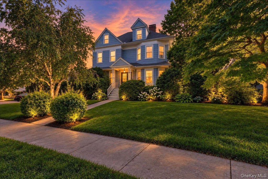 20 Edgewood Park, New Rochelle, NY 10801 — photo 3