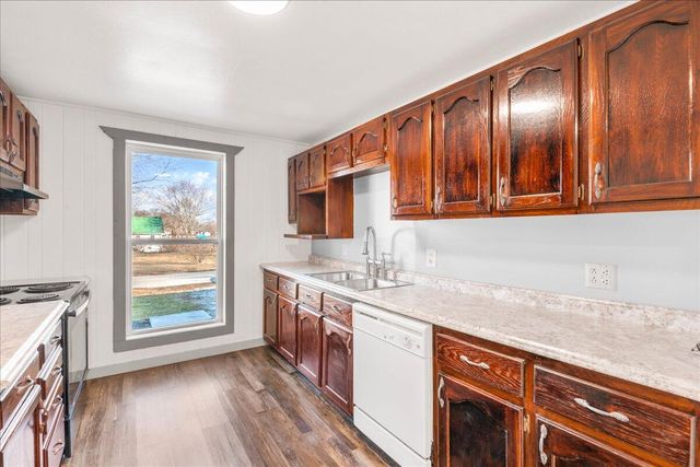 11 MJB Drive, London, KY 40744