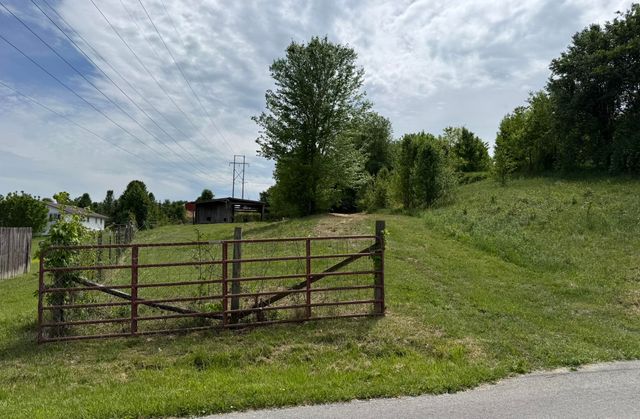 11 MJB Drive, London, KY 40744