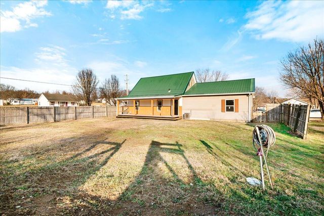 11 MJB Drive, London, KY 40744