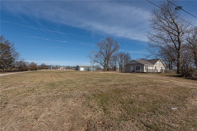 13022 Gibson Hill Road, Farmington, AR 72730