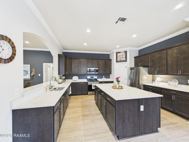 118 Rose Of Sharon Lane, Lafayette, LA 70508