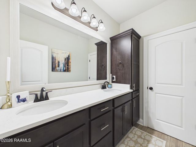 118 Rose Of Sharon Lane, Lafayette, LA 70508