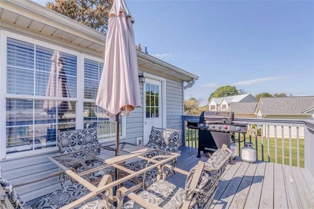 208 Silverthorn Way, Cedartown, GA 30125