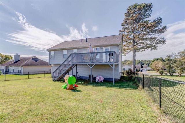 208 Silverthorn Way, Cedartown, GA 30125