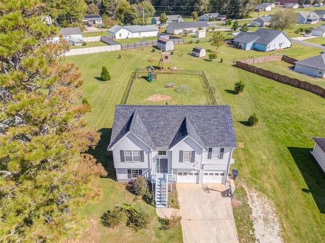 208 Silverthorn Way, Cedartown, GA 30125