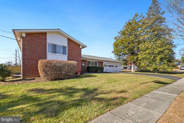 11514 YATES, Silver Spring, MD 20902