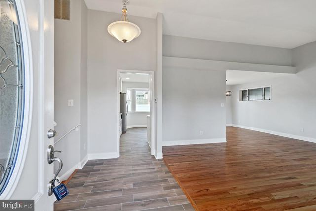 11514 YATES, Silver Spring, MD 20902