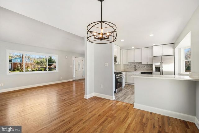 11514 YATES, Silver Spring, MD 20902