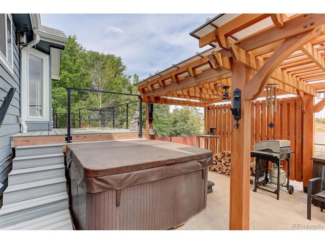 582 Traildust Dr, Milliken, CO 80543
