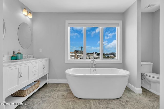 3 Paul Jones Drive, Brick, NJ 08723