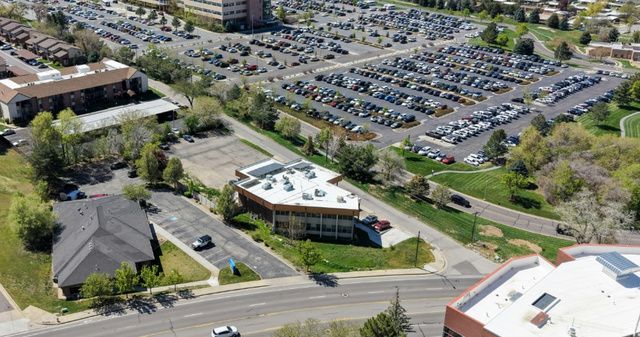 1117 COUNTRY HILLS DR DR, Ogden, UT 84403