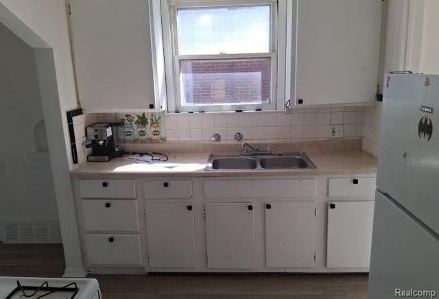 20449 Gallagher Street, Detroit, MI 48234