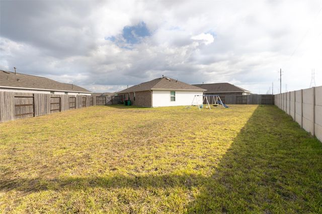 7727 Cedar Birch Drive E, Katy, TX 77493