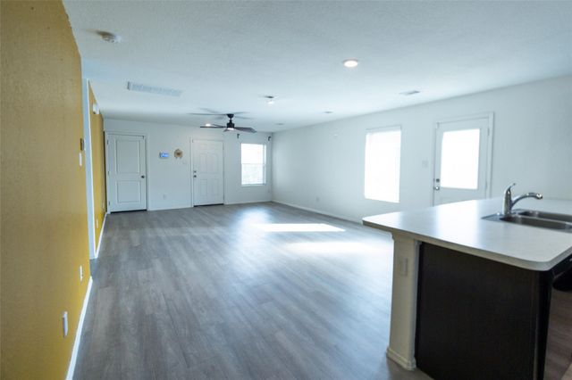 7727 Cedar Birch Drive E, Katy, TX 77493