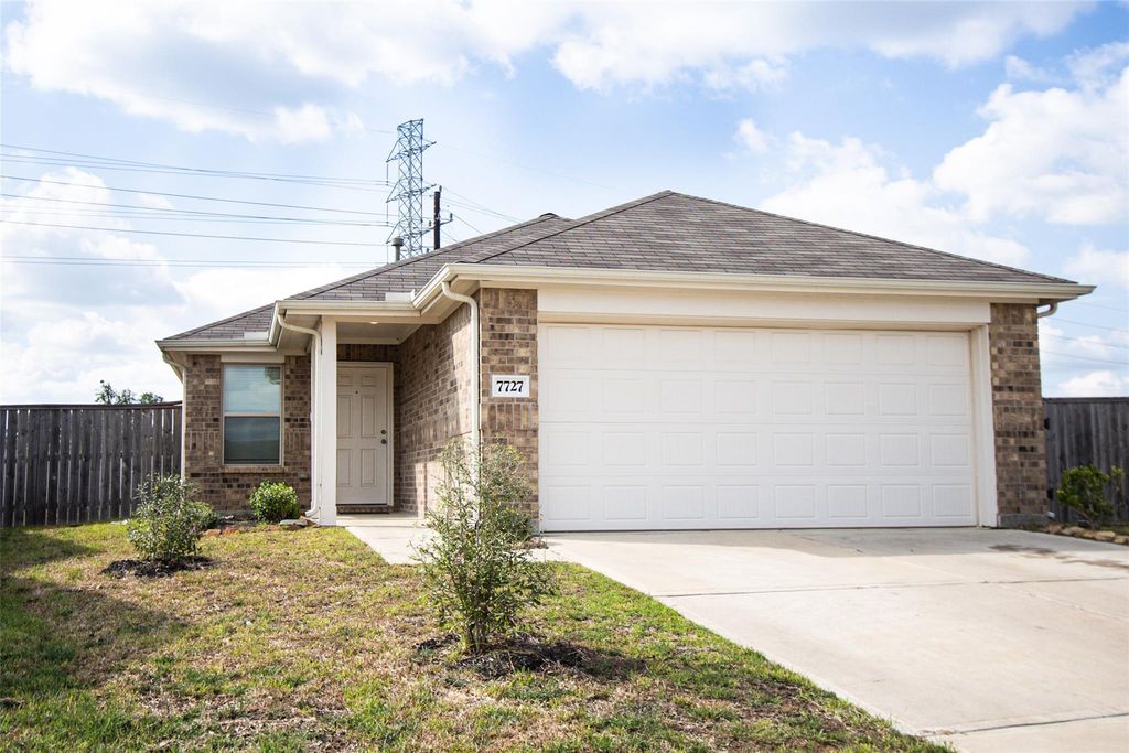 7727 Cedar Birch Drive E, Katy, TX 77493