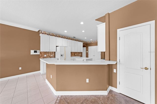 1620 MARINA LAKE DR, Kissimmee, FL 34744