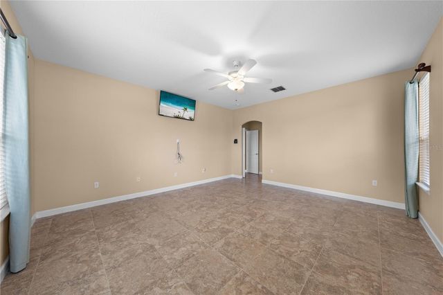 1620 MARINA LAKE DR, Kissimmee, FL 34744