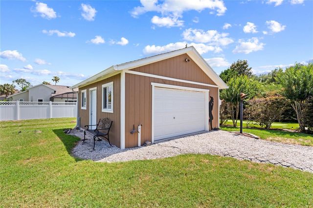 1620 MARINA LAKE DR, Kissimmee, FL 34744