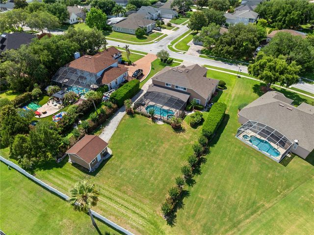 1620 MARINA LAKE DR, Kissimmee, FL 34744