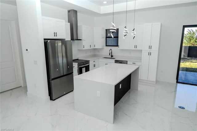 3206 14th ST SW, Lehigh Acres, FL 33976