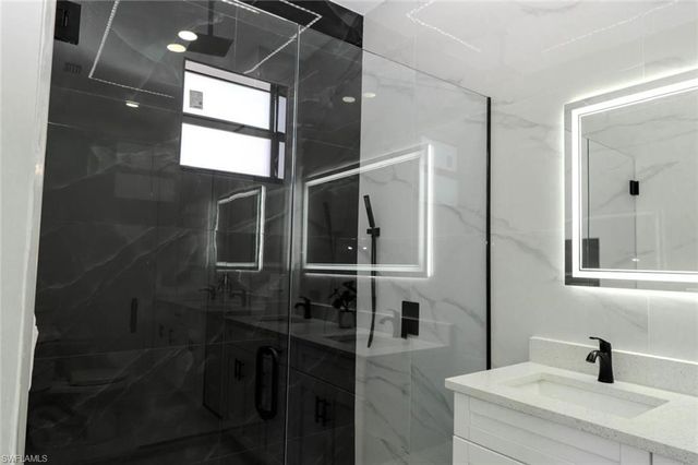 3206 14th ST SW, Lehigh Acres, FL 33976