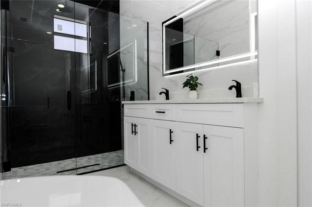 3206 14th ST SW, Lehigh Acres, FL 33976