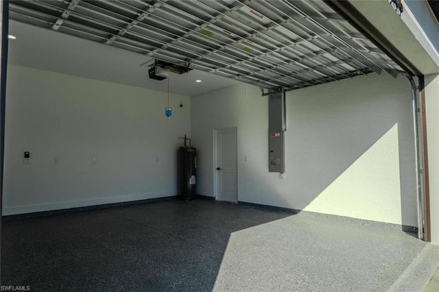 3206 14th ST SW, Lehigh Acres, FL 33976