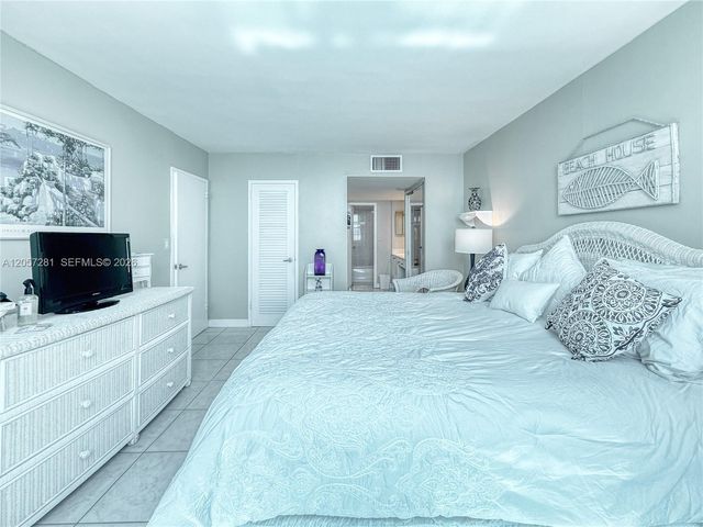5701 Collins Avenue 1508, Miami Beach, FL 33140