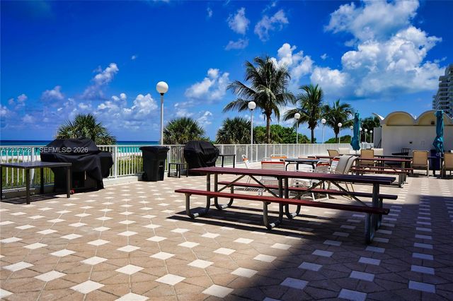 5701 Collins Avenue 1508, Miami Beach, FL 33140