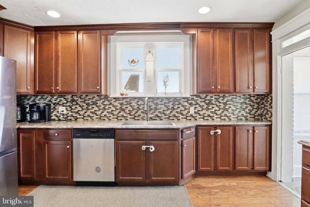 112 RUTH AVE, Hanover, PA 17331