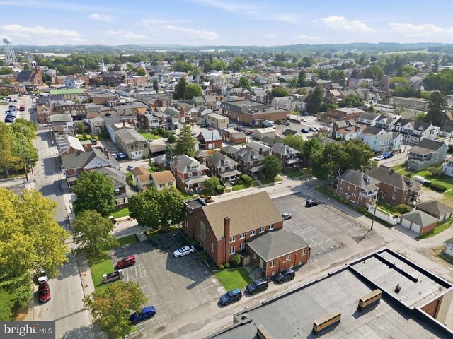 112 RUTH AVE, Hanover, PA 17331