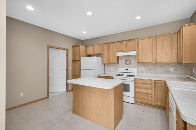 5109 Eagle Lane 189, Farmington, MN 55024