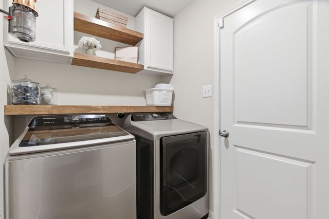 168 Bovine Drive, Newark, TX 76071