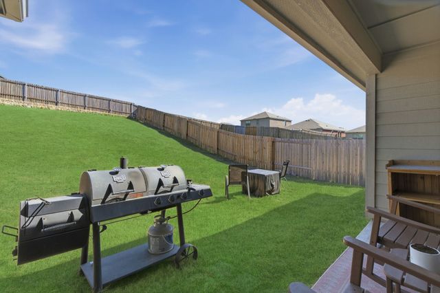 168 Bovine Drive, Newark, TX 76071