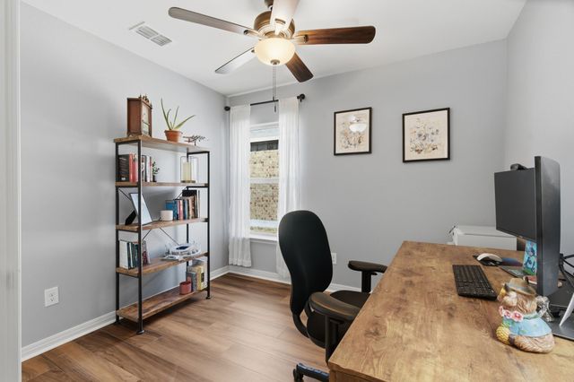 168 Bovine Drive, Newark, TX 76071