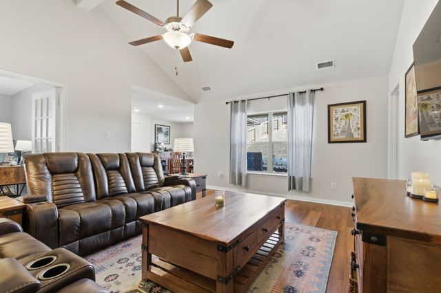 168 Bovine Drive, Newark, TX 76071