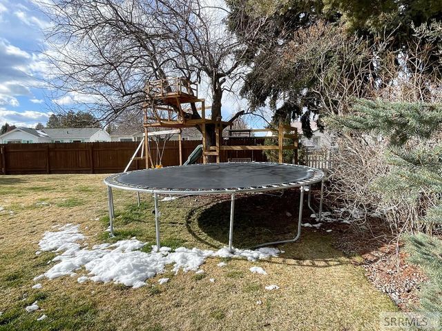 23 Horrocks Drive, Blackfoot, ID 83221