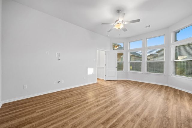 117 Switch Bud DR, Buda, TX 78610