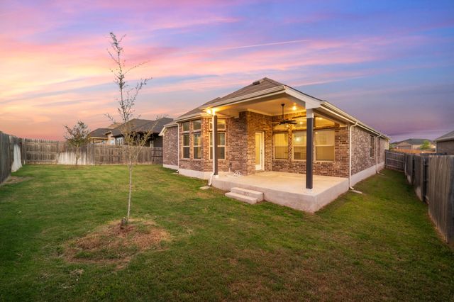 117 Switch Bud DR, Buda, TX 78610