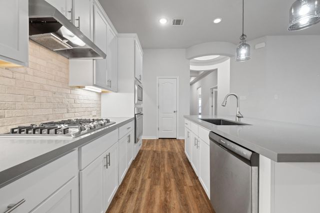 117 Switch Bud DR, Buda, TX 78610