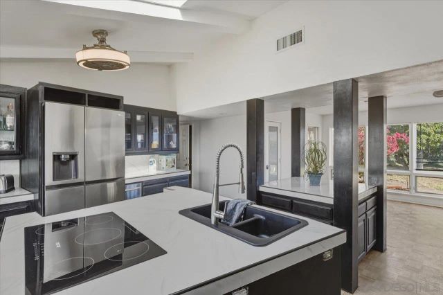 1050 Rice Canyon Rd, Fallbrook, CA 92028