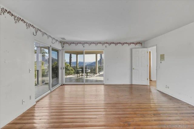 1050 Rice Canyon Rd, Fallbrook, CA 92028