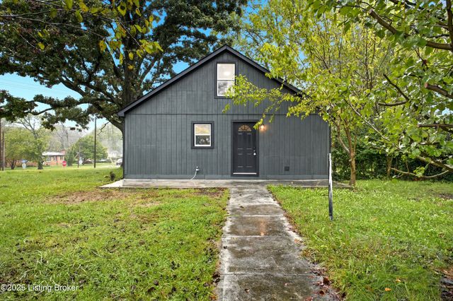 624 W Elm Rd, Radcliff, KY 40160