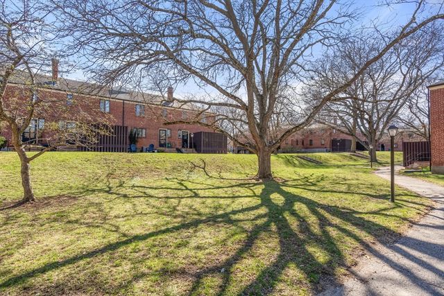 38 Grant Ave 38, Watertown, MA 02472