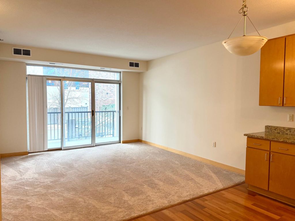 2600 University Avenue SE 106, Minneapolis, MN 55414 — photo 4