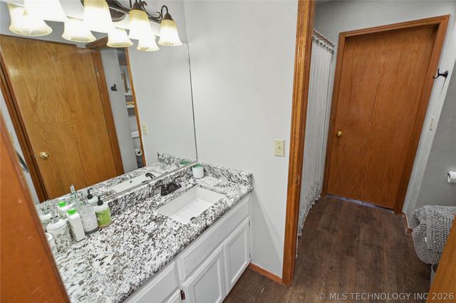 500 Quail Ridge Drive, Tahlequah, OK 74464