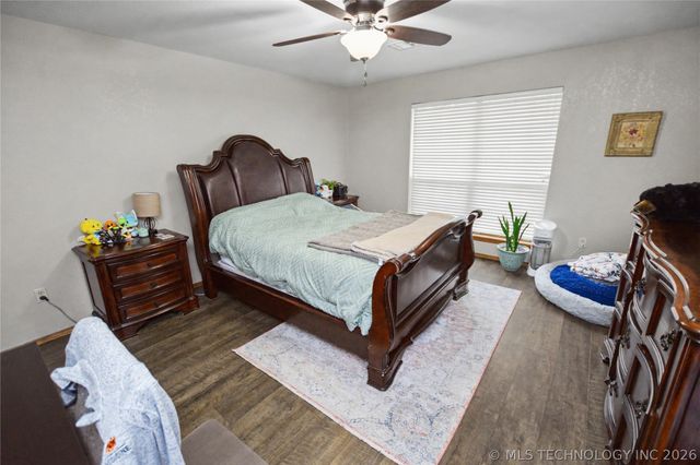 500 Quail Ridge Drive, Tahlequah, OK 74464