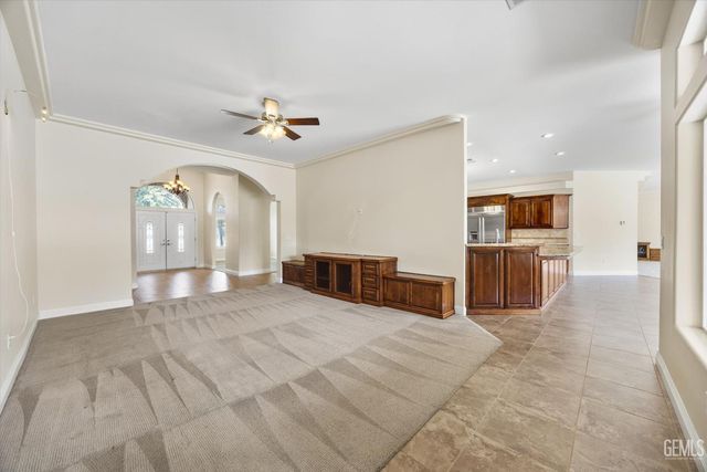 14637 Tribute Way, Bakersfield, CA 93314