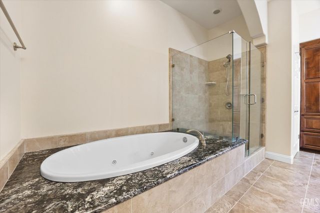 14637 Tribute Way, Bakersfield, CA 93314
